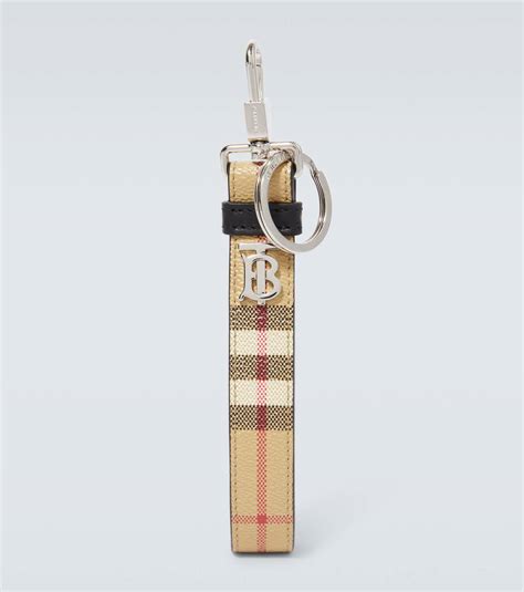 burberry wallet keychain